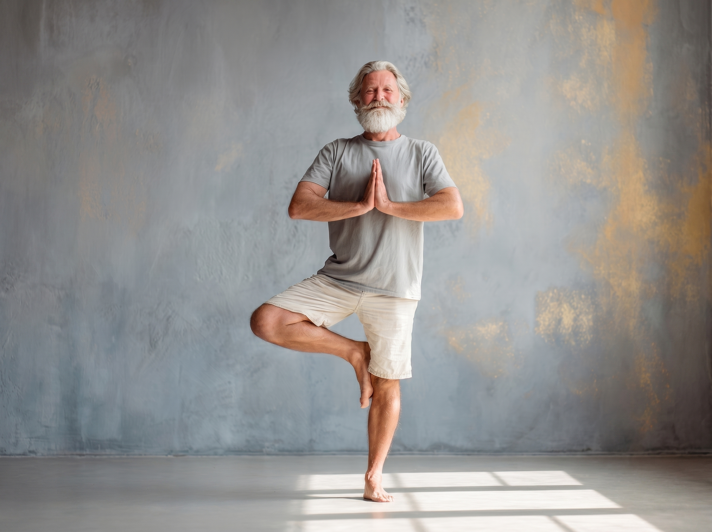 Silver Yoga · Baumpose, ruhige Balance